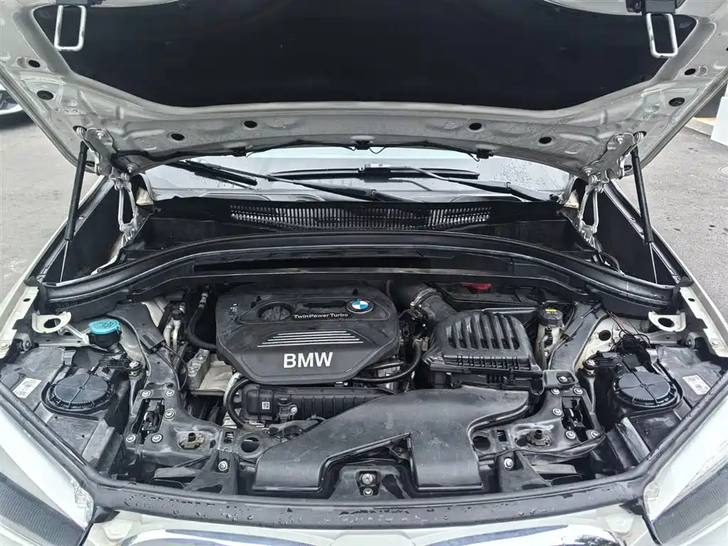 BMW X1 2016 sDrive18Li Fashion