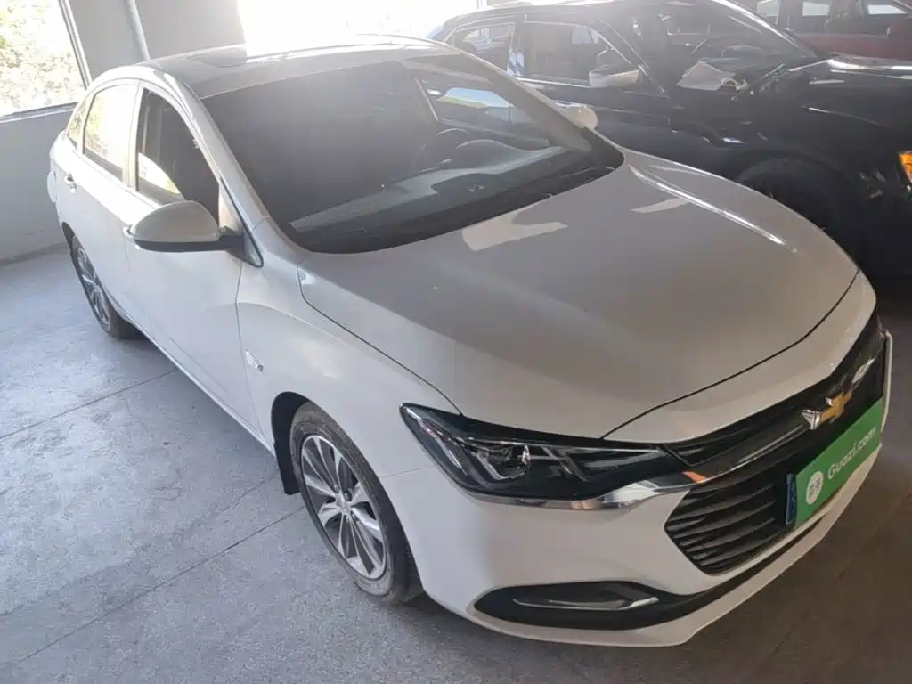 Chevrolet Monza — миниатюра 4