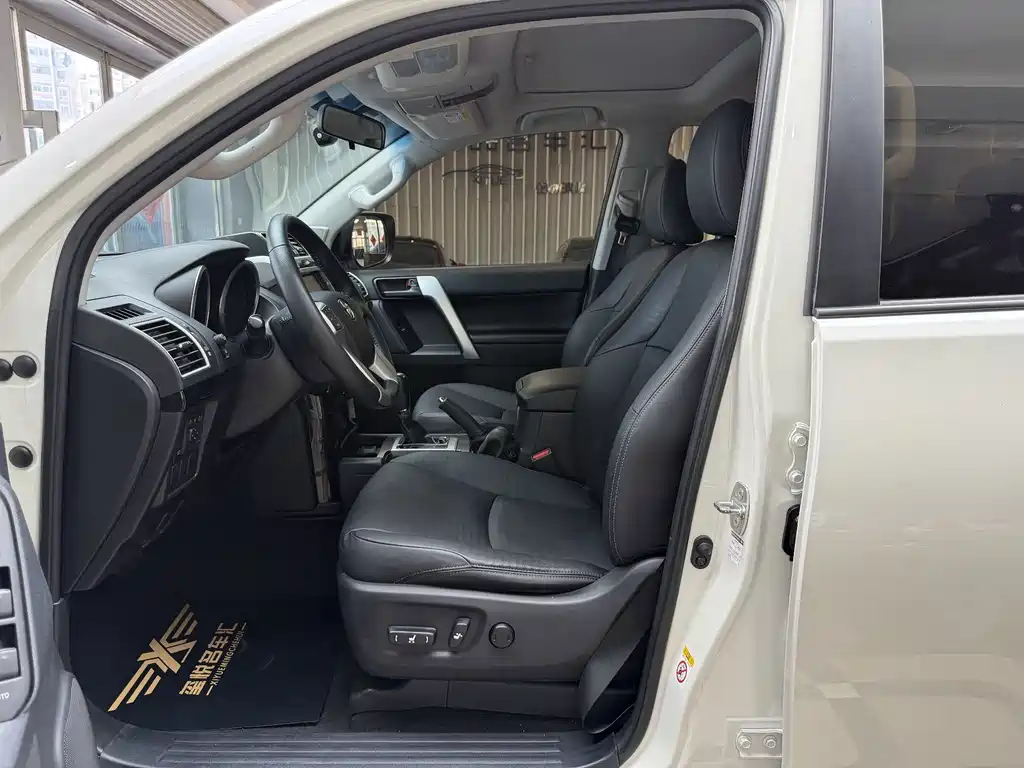 Toyota Prado — миниатюра 15