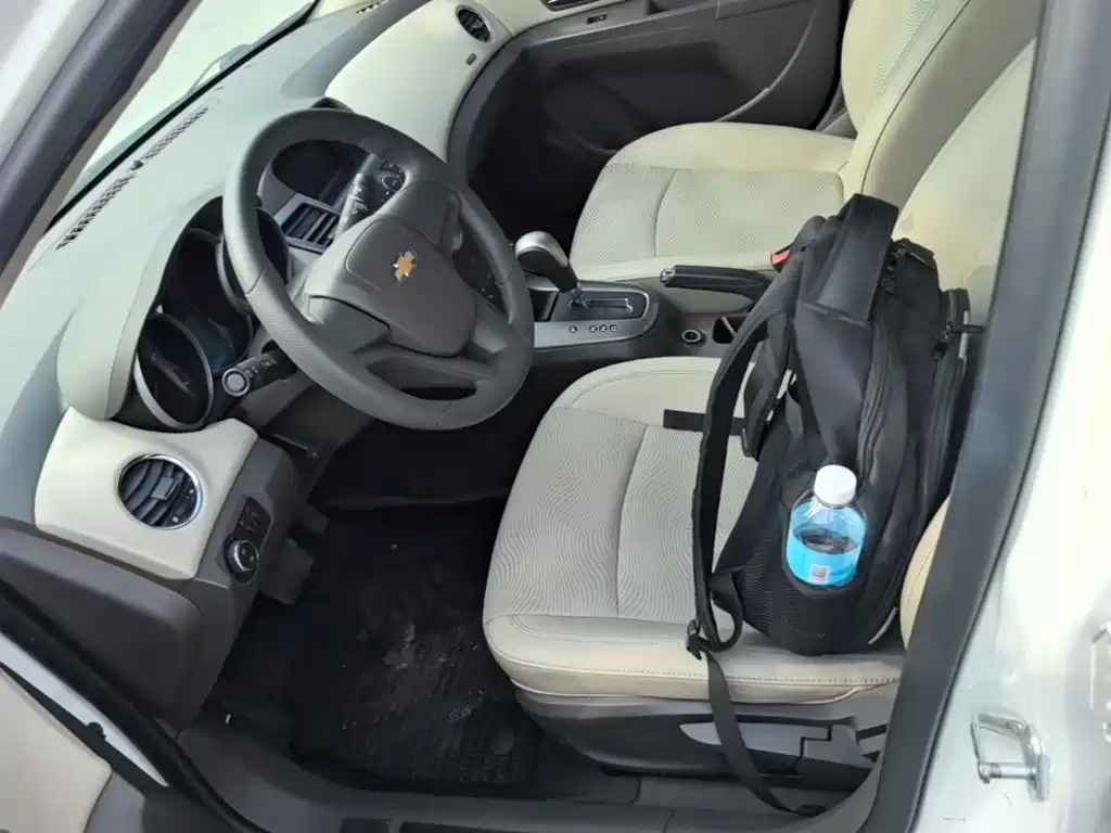 Chevrolet Cruze — миниатюра 15