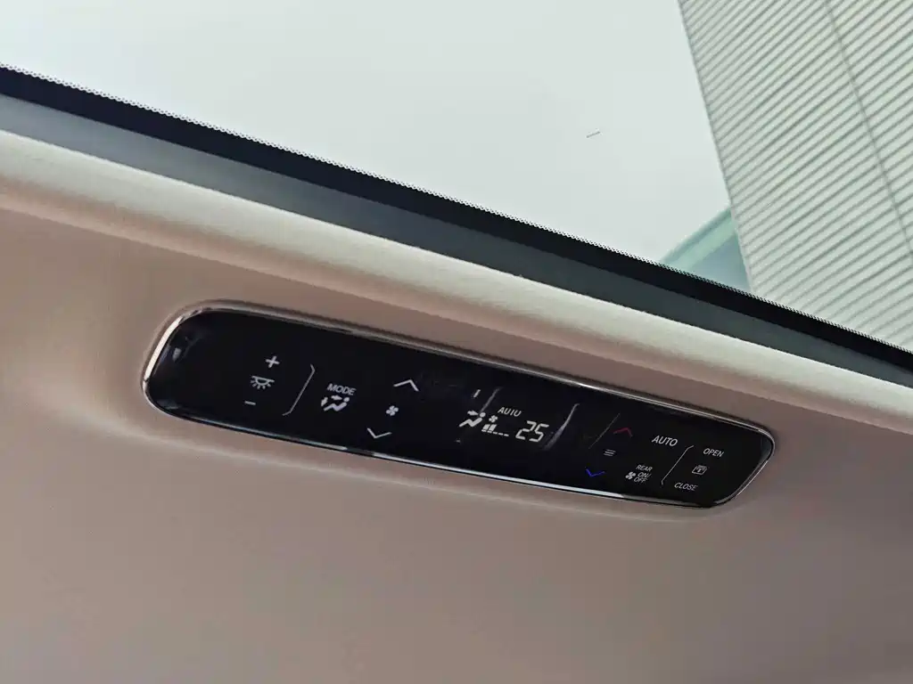 Honda Odyssey — миниатюра 8