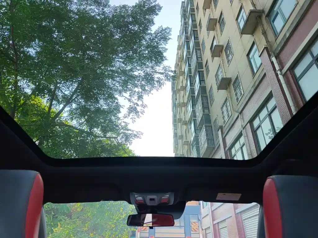 Changan UNI-T — миниатюра 18