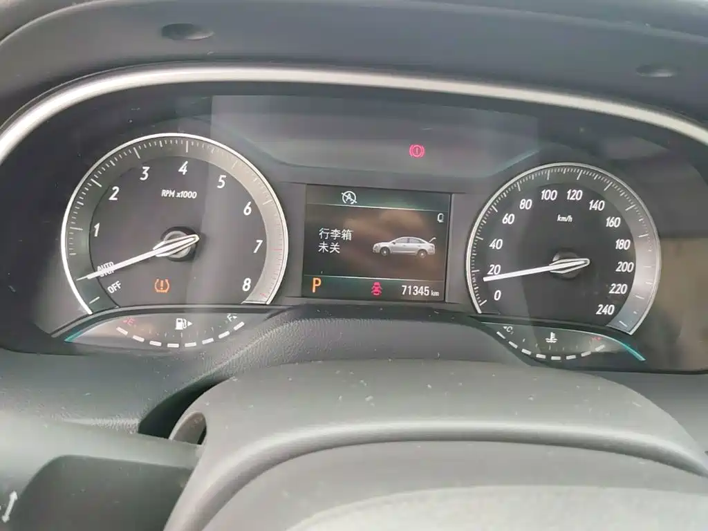 Buick Excelle — миниатюра 12