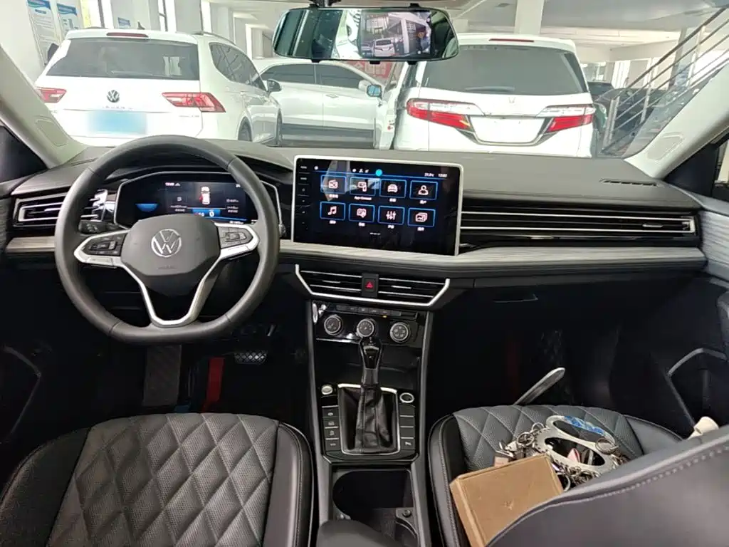 Volkswagen Sagitar — миниатюра 10