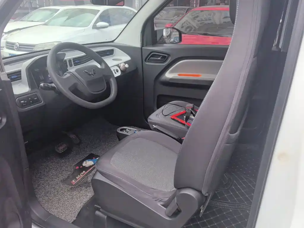Wuling MINIEV — миниатюра 15