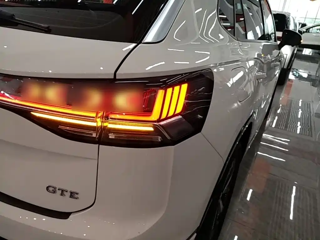 Volkswagen Tayron GTE — миниатюра 8