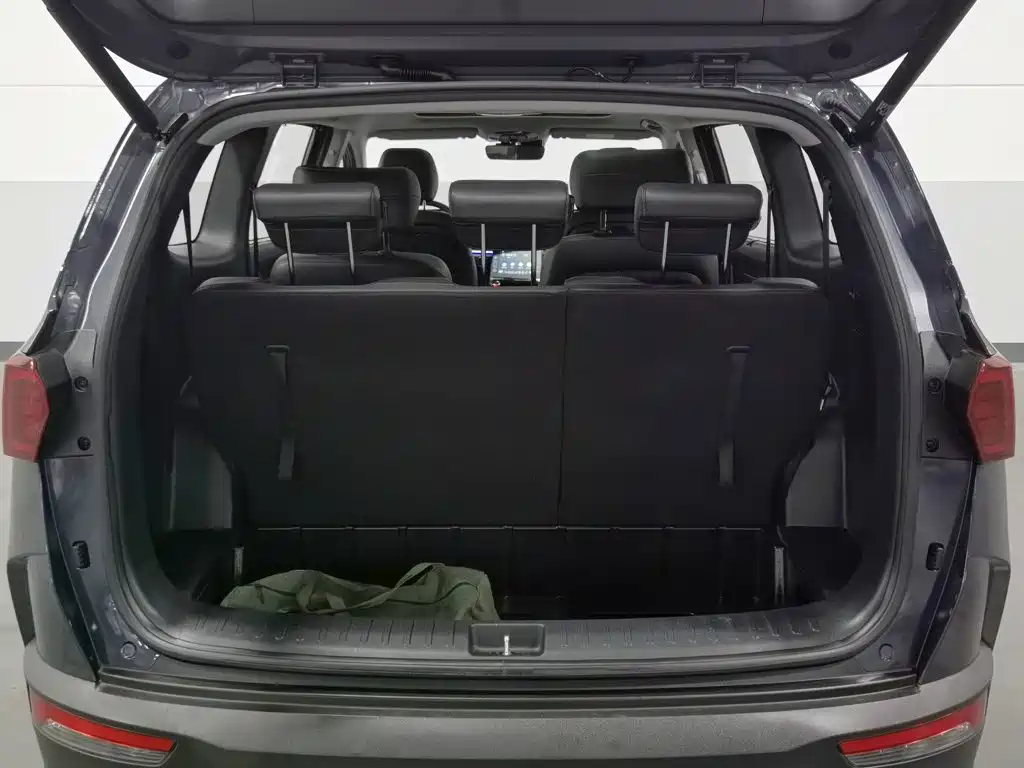 Hyundai Custo — миниатюра 16