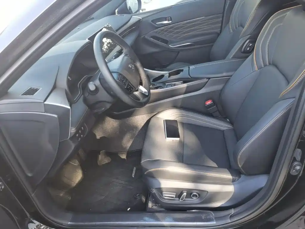 Toyota Avalon — миниатюра 15