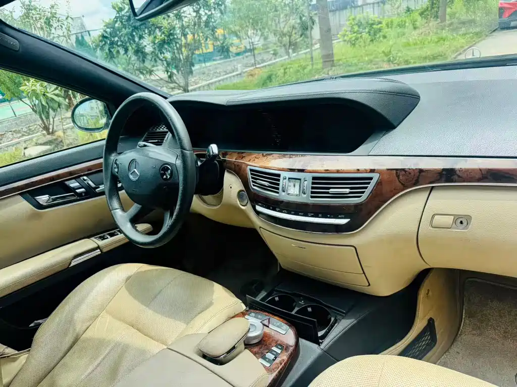 Mercedes-Benz S-Class — миниатюра 5