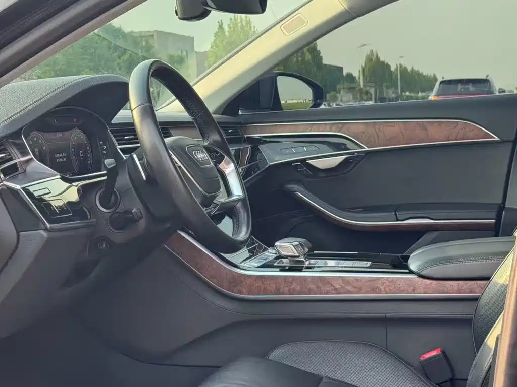 Audi A8 2019 A8L 50 TFSI quattro Luxury