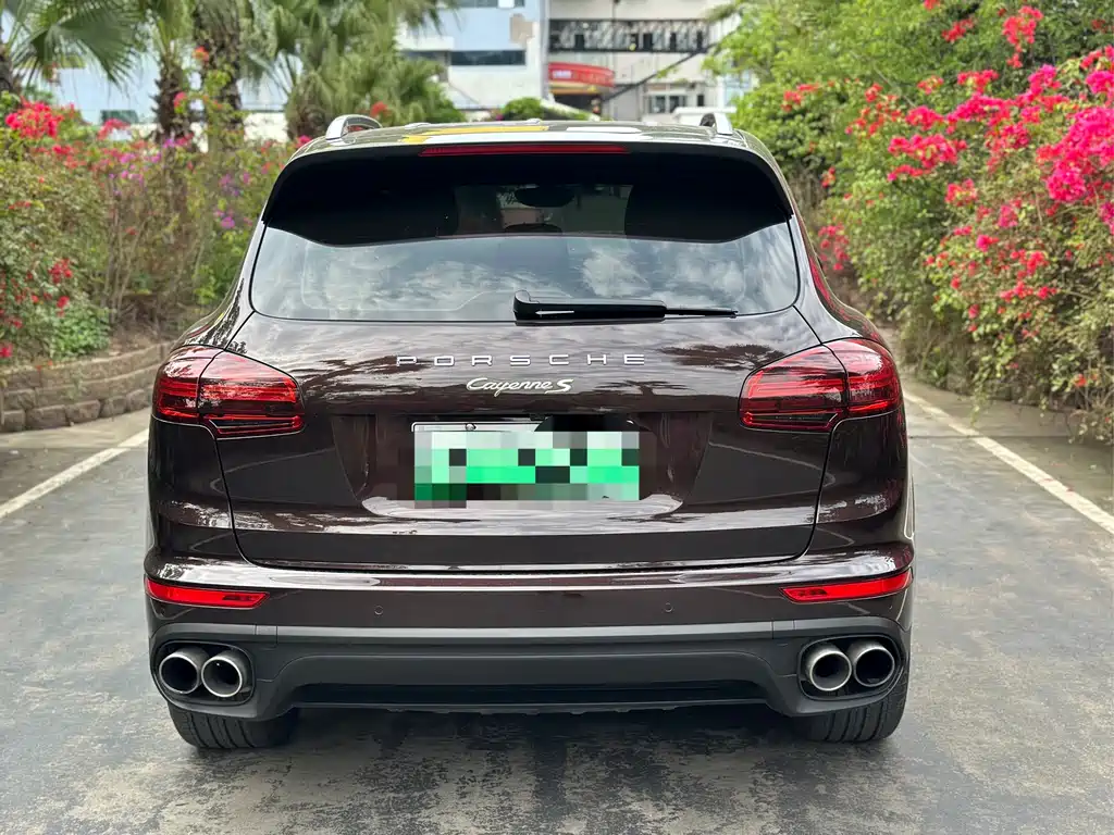 PORSCHE CAYENNE NEW ENERGY