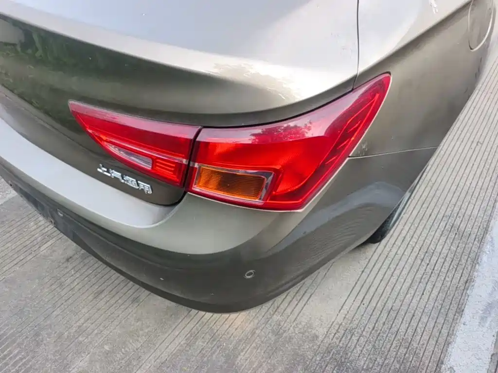 Buick Verano — миниатюра 8