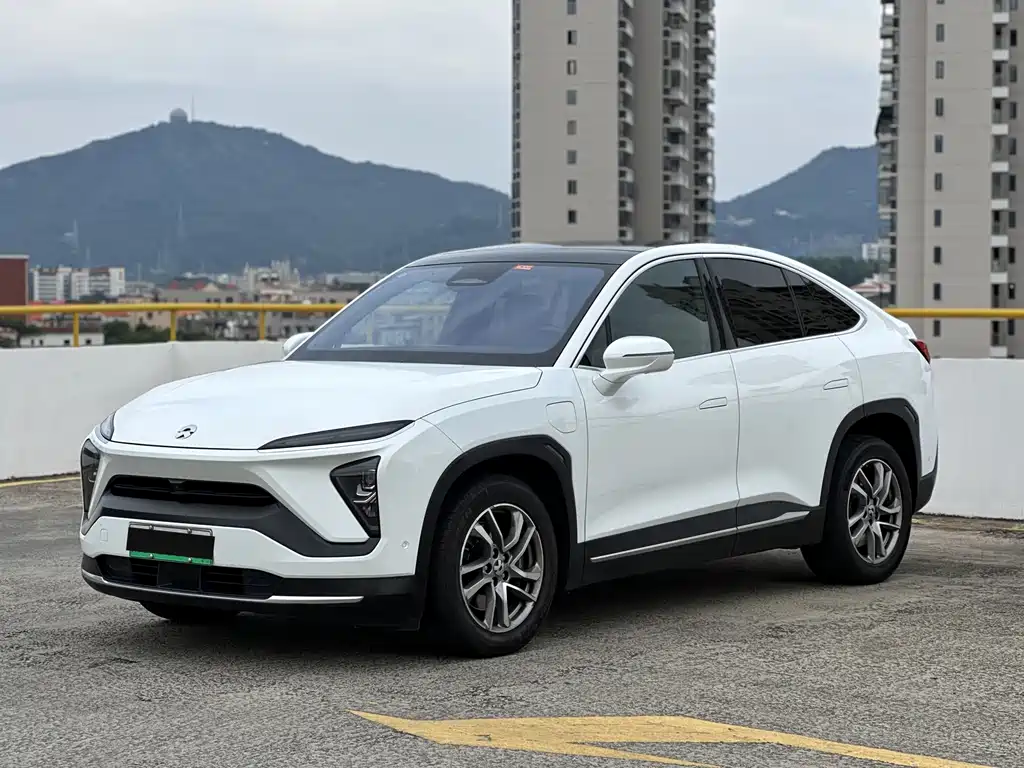 NIO EC6