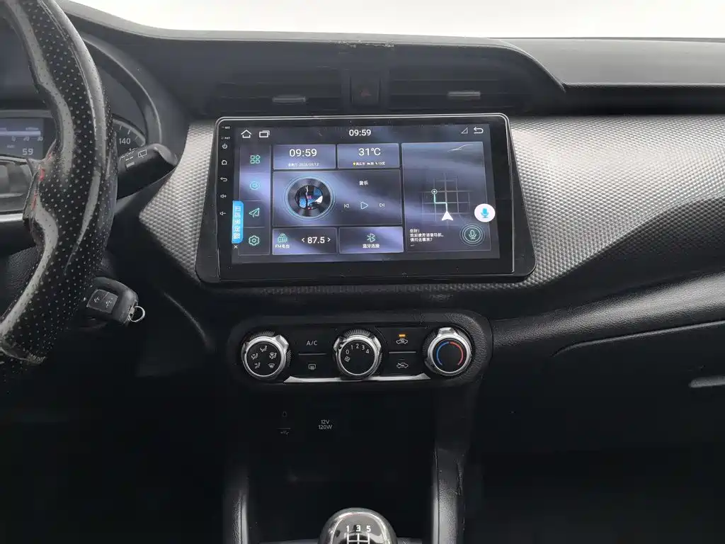 Nissan Kicks — миниатюра 12