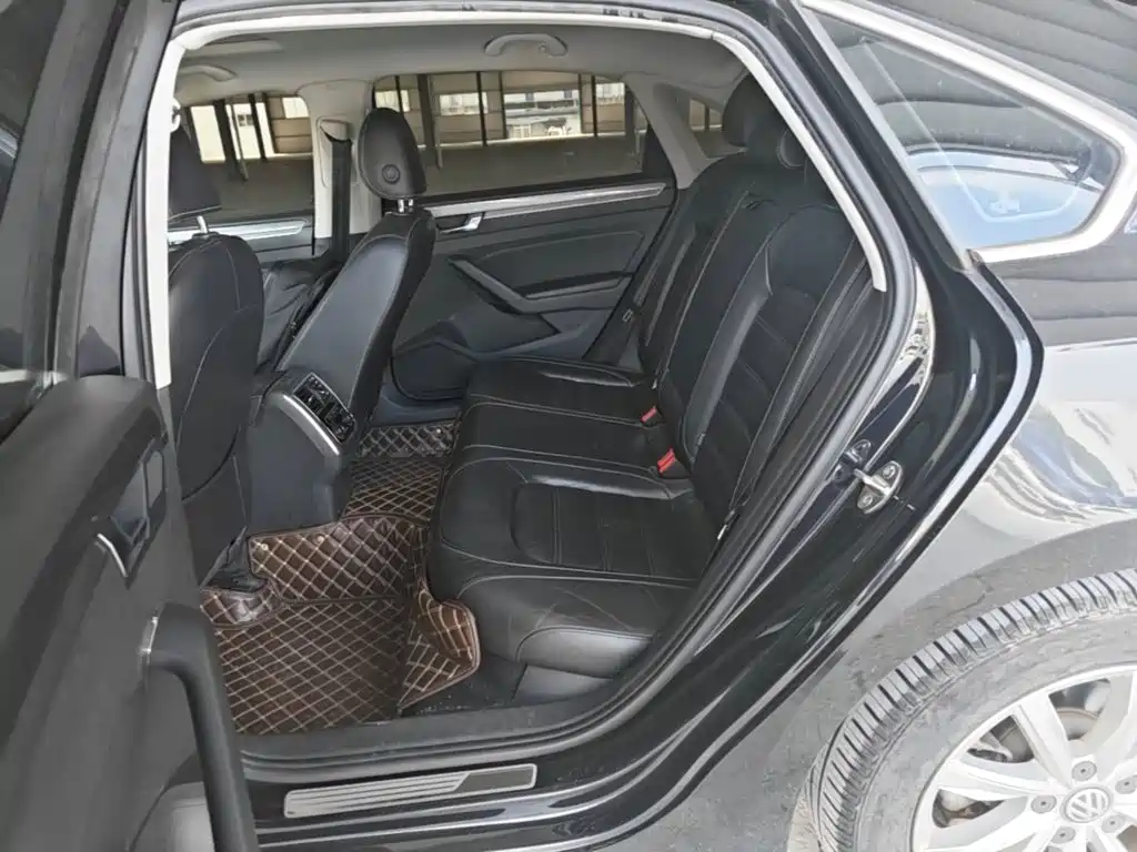 Volkswagen Passat — миниатюра 17