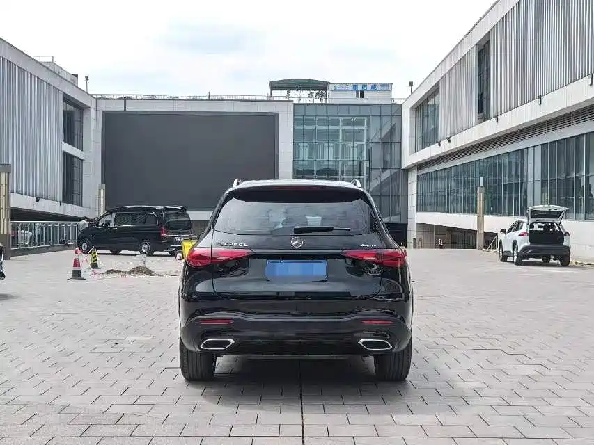 Mercedes-Benz GLC — миниатюра 9