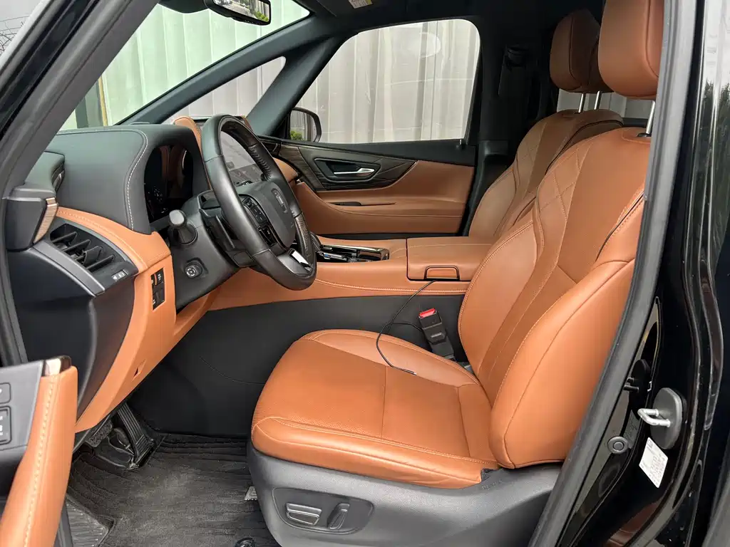 Toyota Vellfire — миниатюра 4