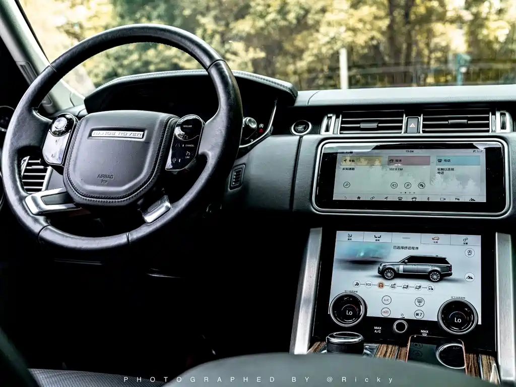 Land Rover Range Rover — миниатюра 6