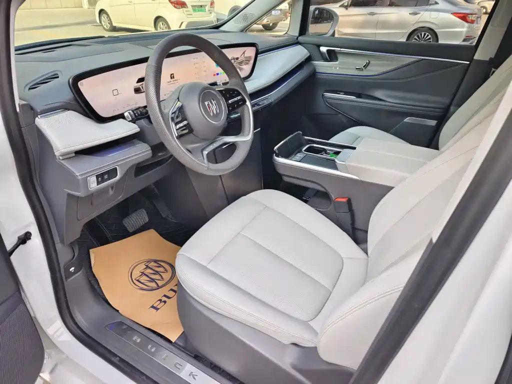 Buick GL8 — миниатюра 10
