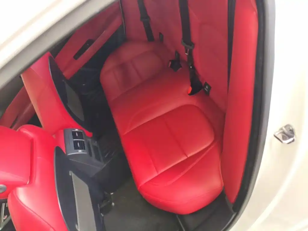 Jaguar XEL — миниатюра 17