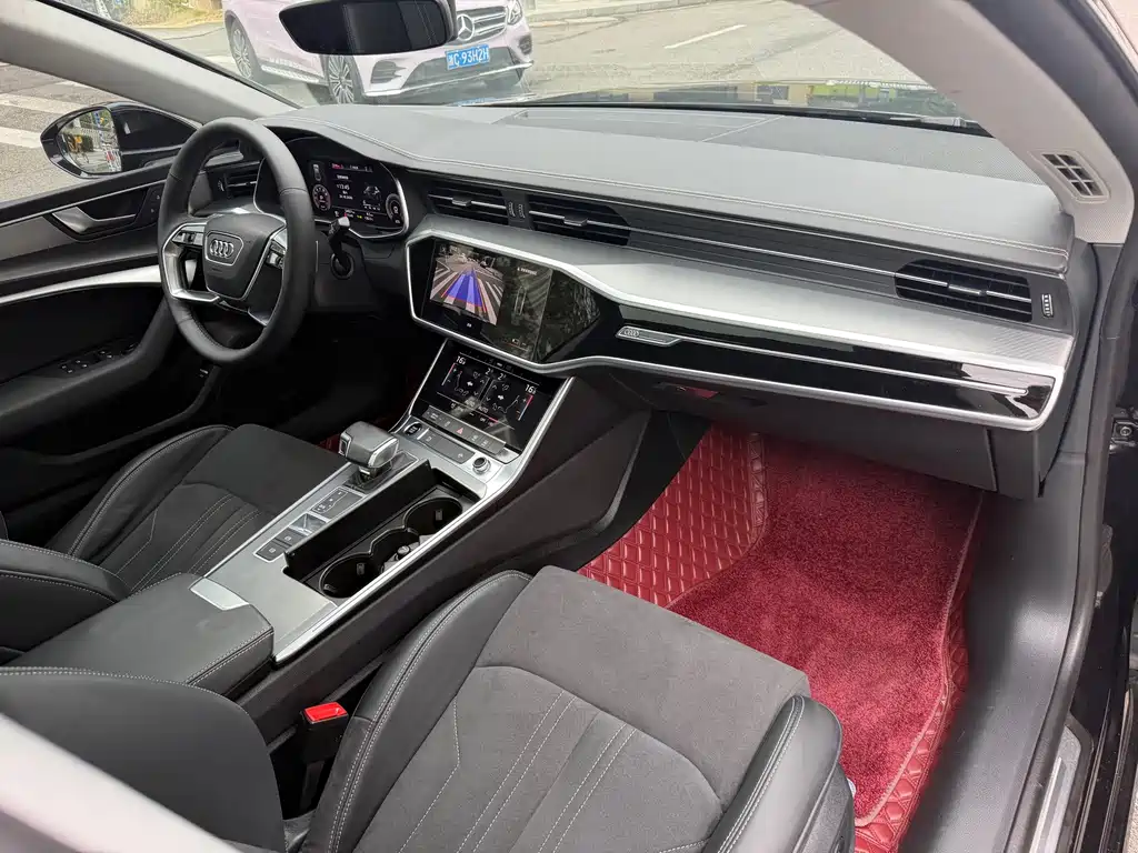 Audi A7L — миниатюра 8