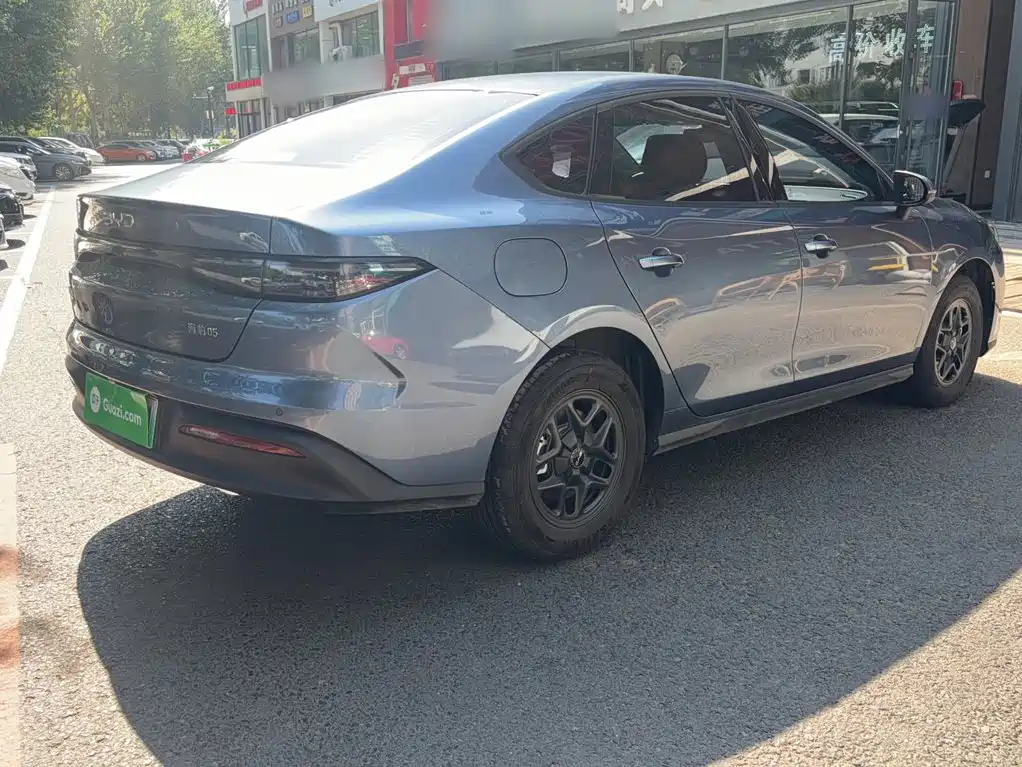 BYD Seal 05 DM-i — миниатюра 11
