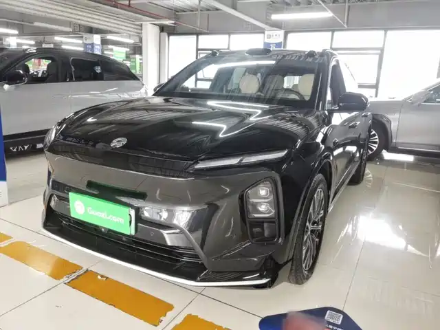 2025 Nio ES6