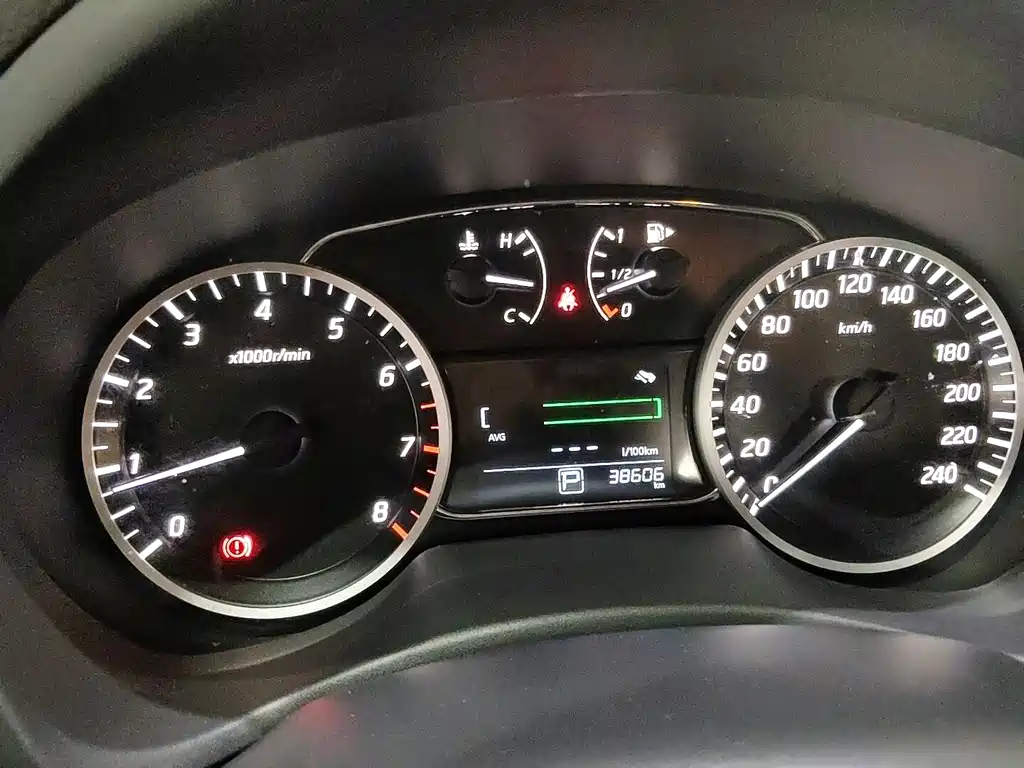 Nissan Sylphy — миниатюра 6