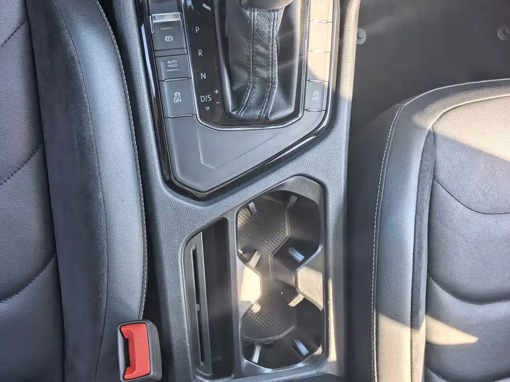 Volkswagen Tiguan L — миниатюра 12
