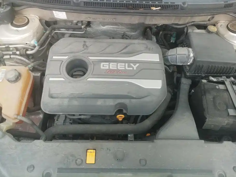 Geely Vision S1 — миниатюра 10