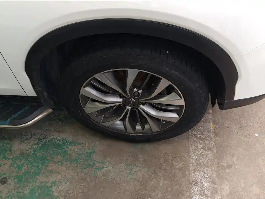 GAC GS8 2017 320T Luxury Smart Connect ( мест)