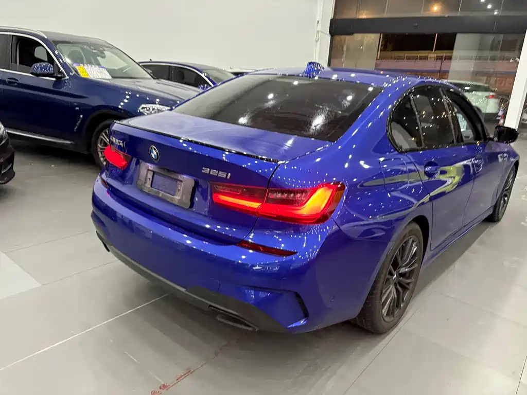 BMW 3 Series — миниатюра 8