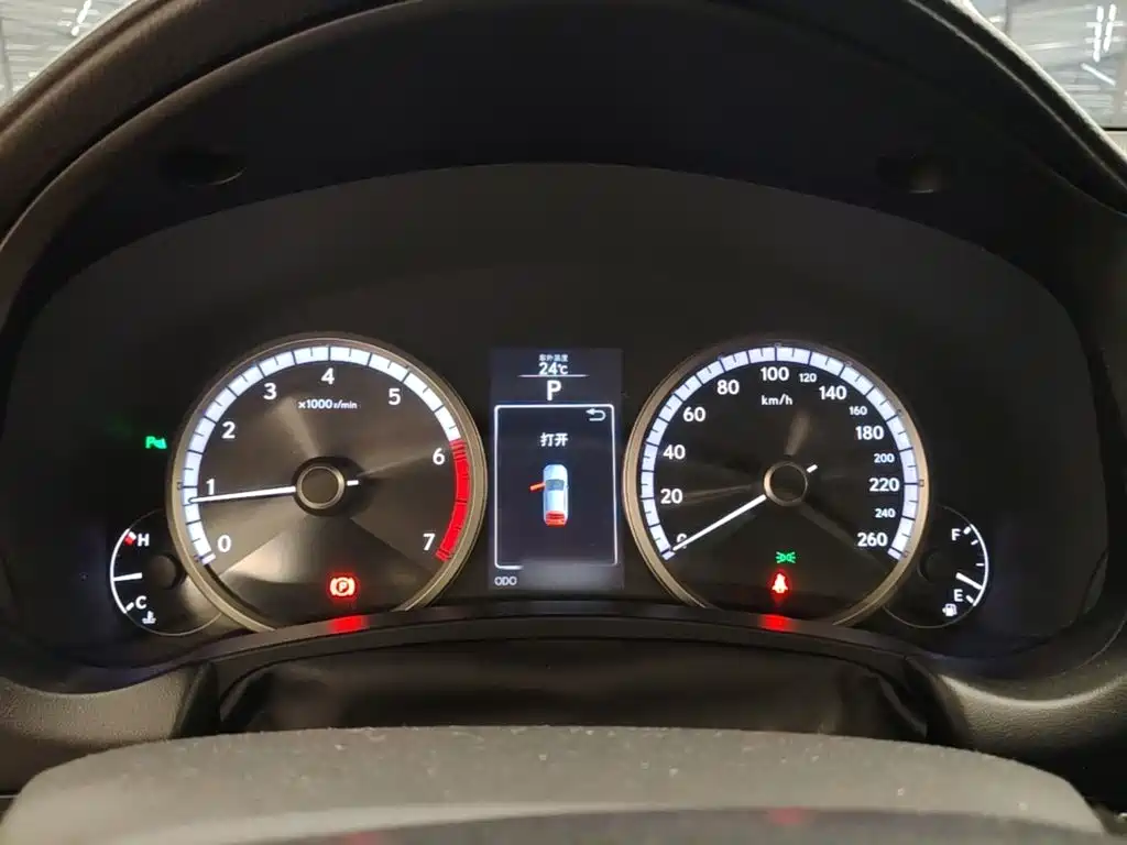 Lexus NX — миниатюра 4
