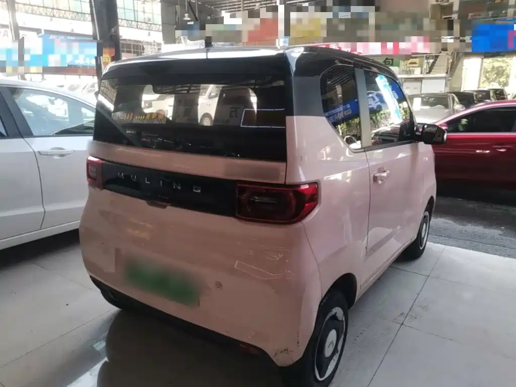 Wuling MINIEV — миниатюра 7