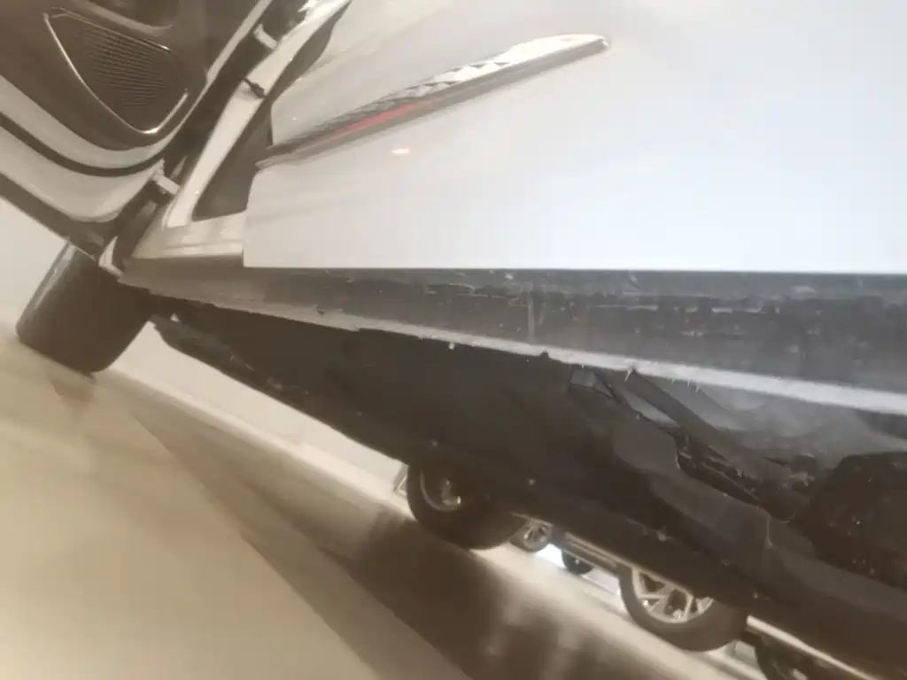 Hongqi Hongqi HS3 PHEV — миниатюра 22