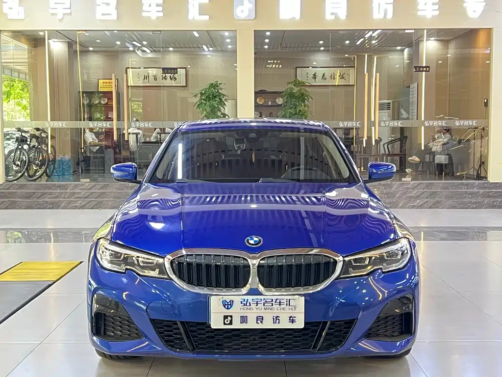 BMW 3 Series 2022