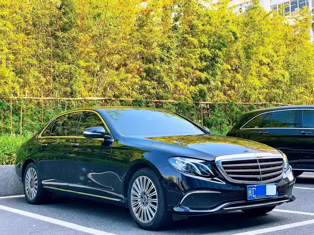 Mercedes-Benz E-Class — миниатюра 3
