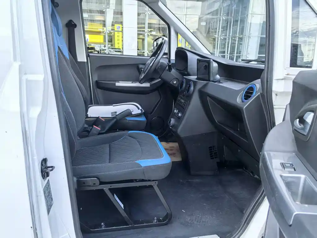 Foton Zhilan Genie E7 — миниатюра 9
