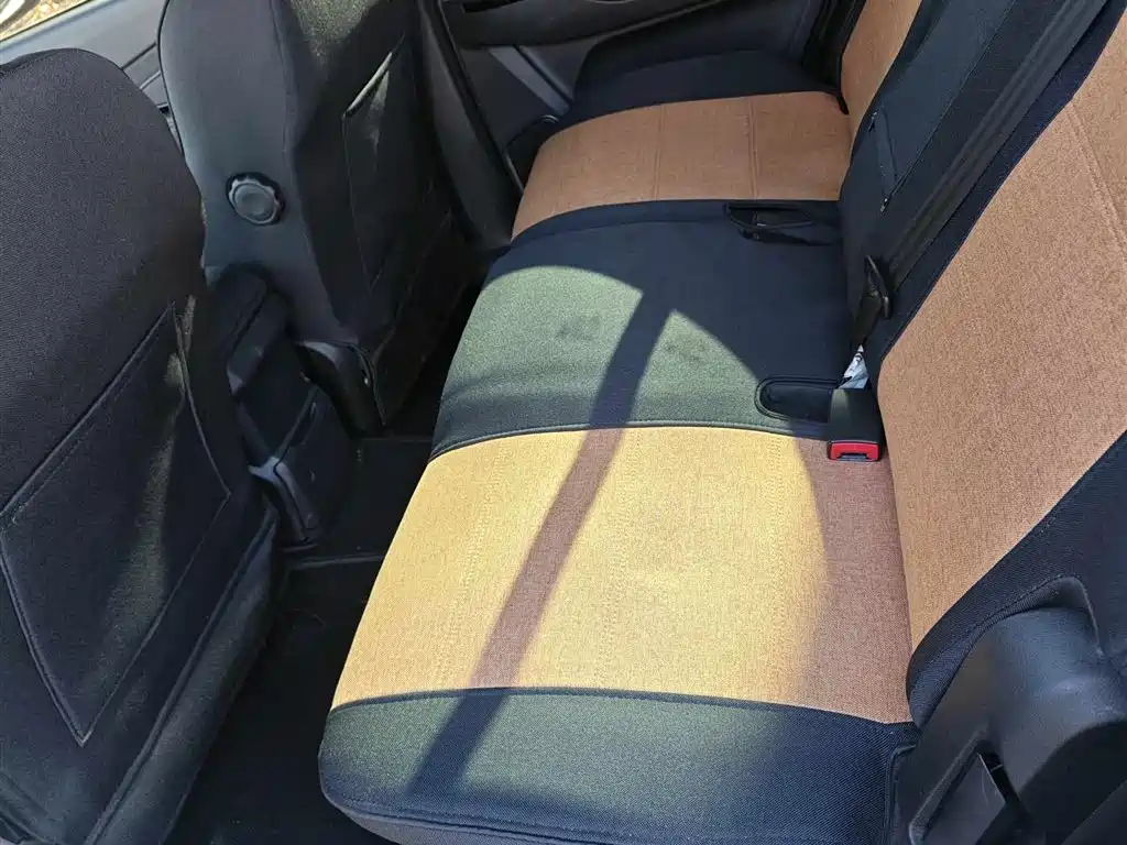 ISUZU MU X SHEPHERD RANGER