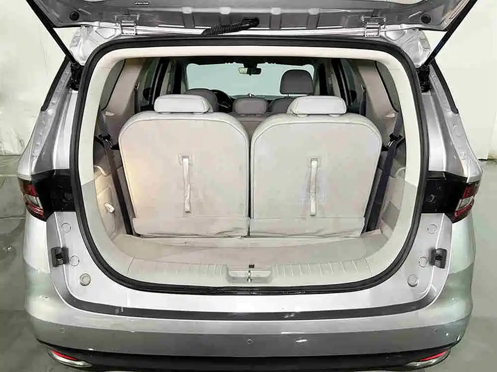 GEELY AUTOMOBILE JIAJIE