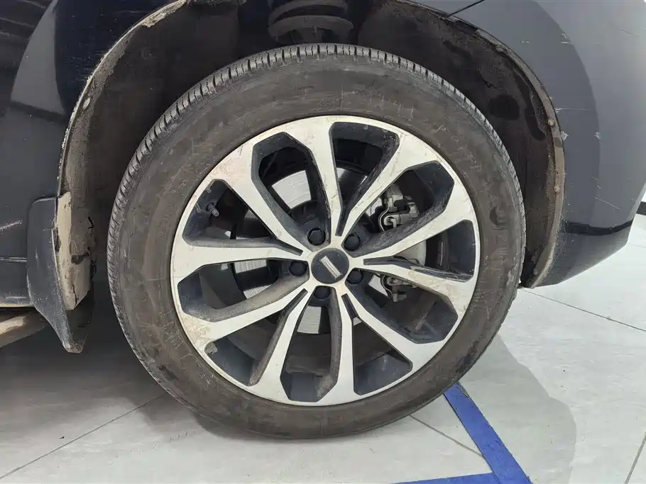 WEI PAI WEI BRAND VV7