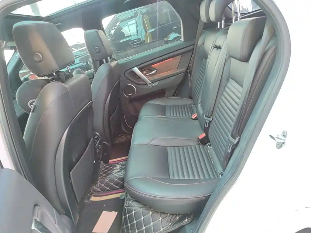Land Rover Discovery Sport — миниатюра 17