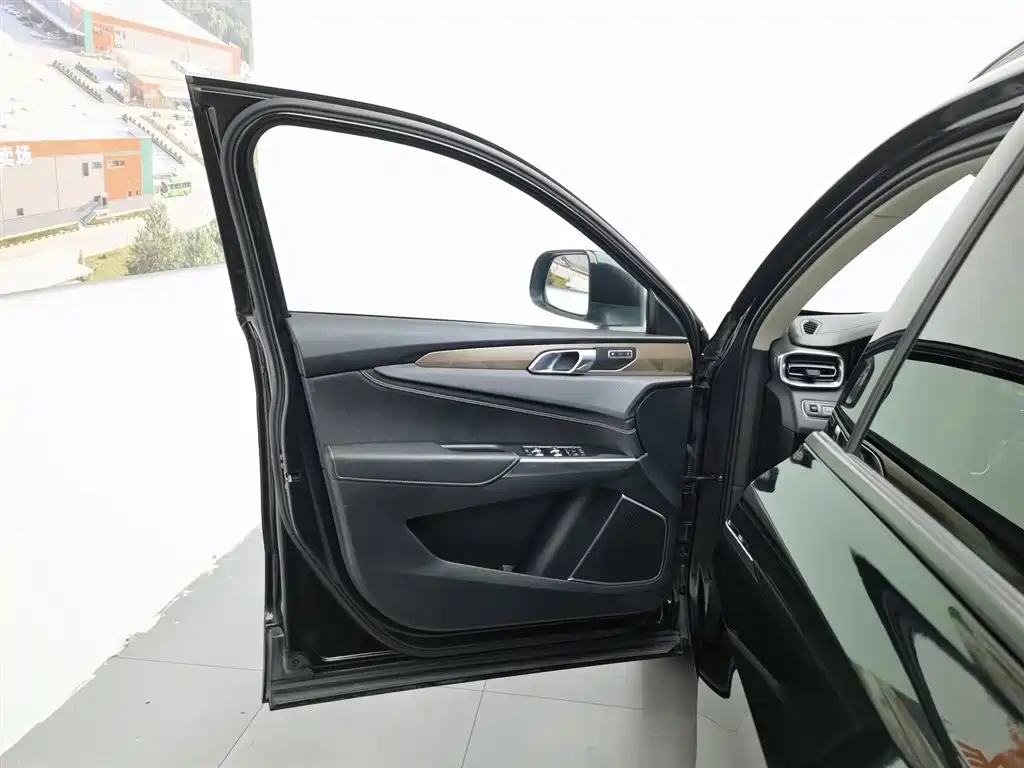Lynk & Co 01 2019 2.0T Pro VI