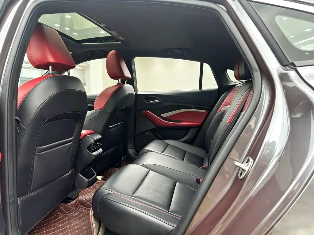 MG MG5 — миниатюра 8