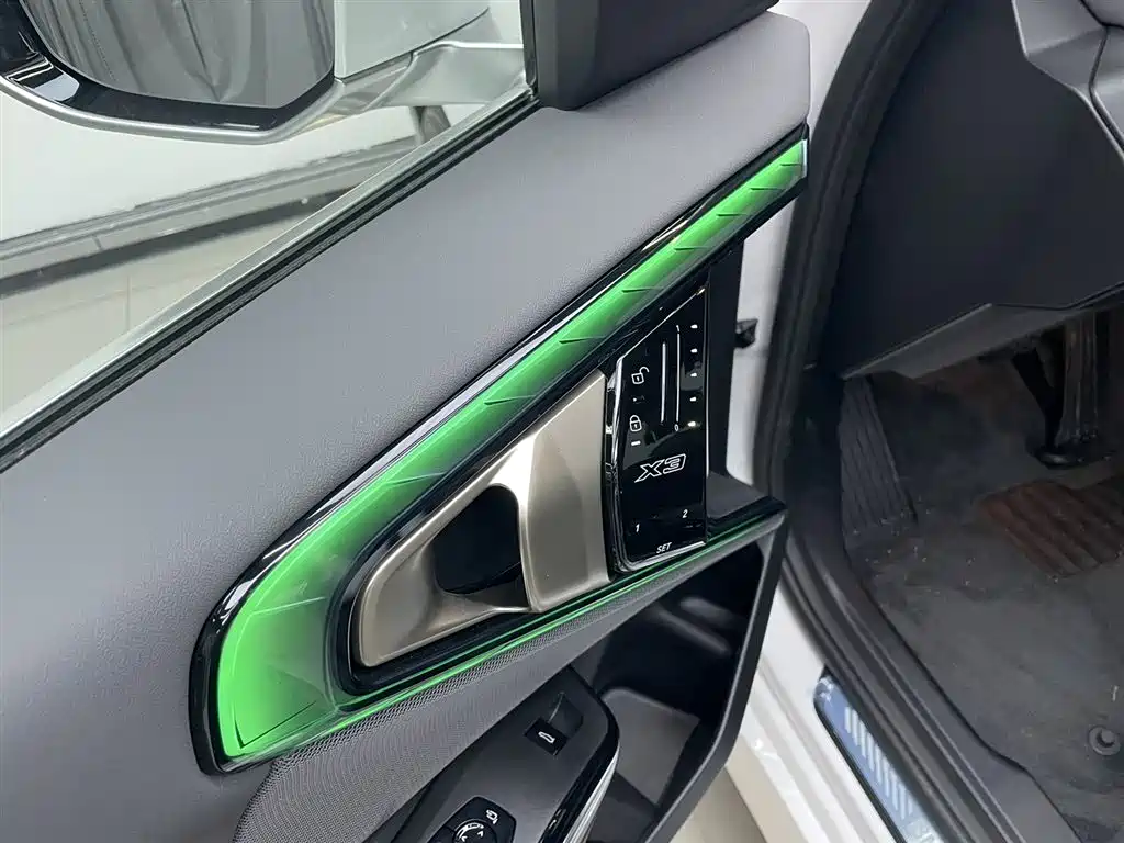 BMW X3 2025 xDrive25L Luxury
