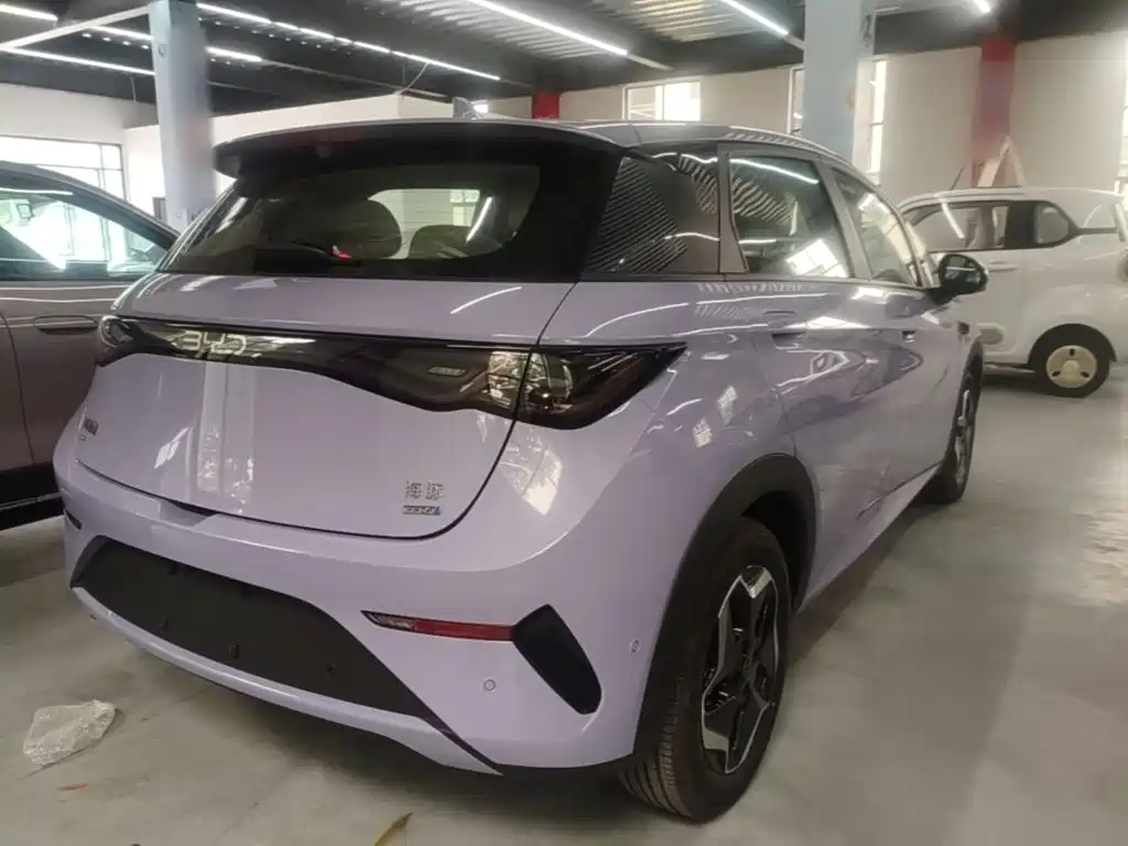 BYD Dolphin — миниатюра 7