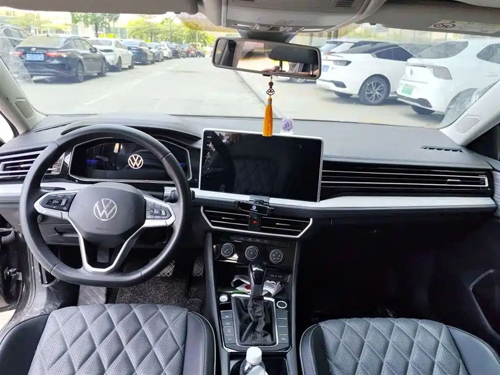 Volkswagen Sagitar — миниатюра 7
