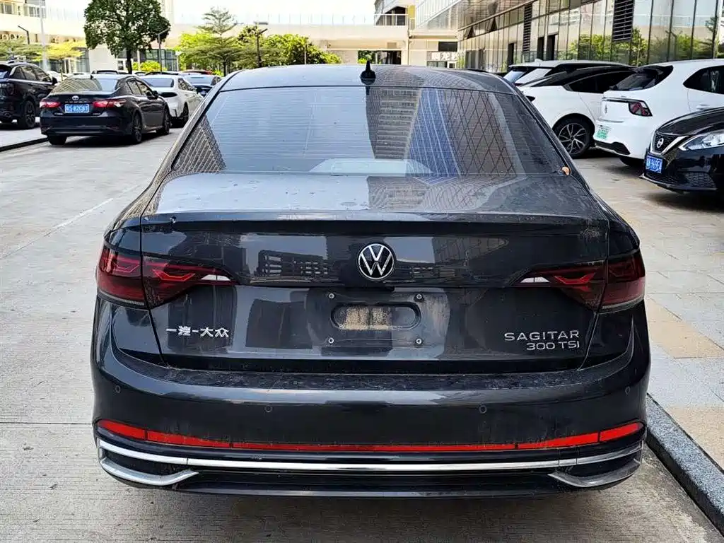 Volkswagen Sagitar — миниатюра 8