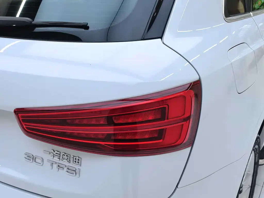 Audi Q3 — миниатюра 20