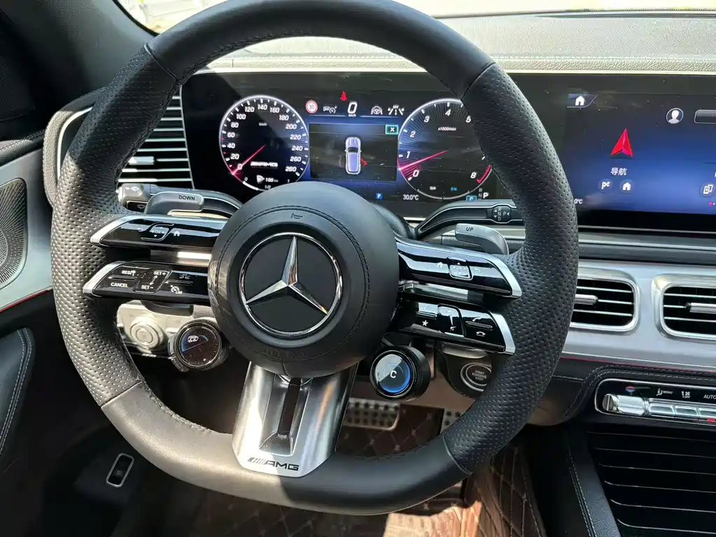 Mercedes-Benz GLE AMG — миниатюра 14